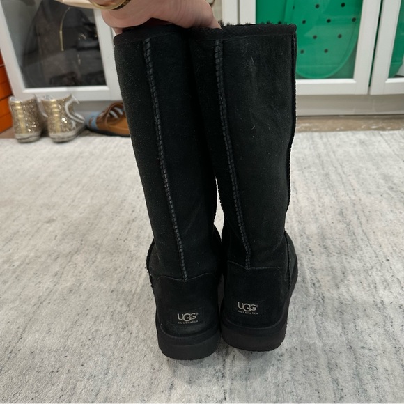 Womens UGG Shearling Boots Black US9 - Picture 4 of 5